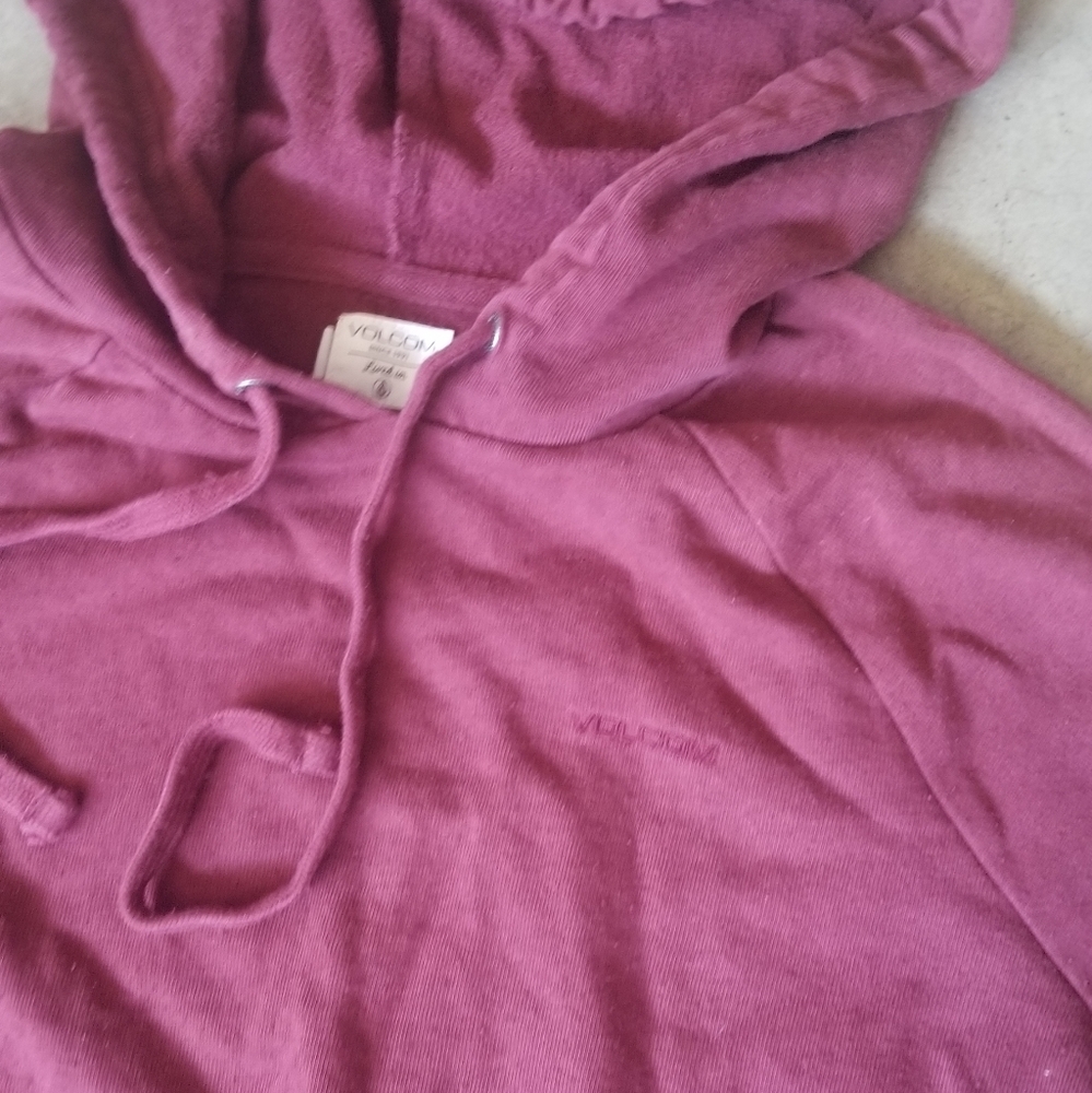 Volcom sweater - Picture 2 of 3